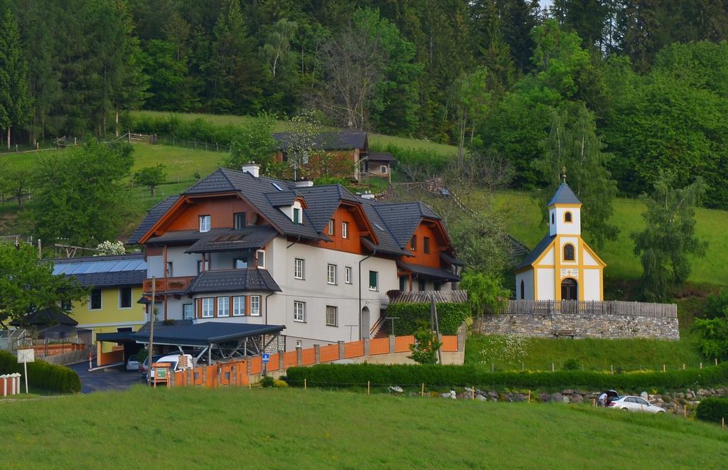 Ferienwohnungen Perhofer Birkfeld Luaran gambar